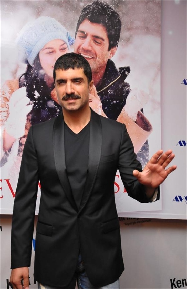 Evim Sensin, gişede Skyfall'u geçti