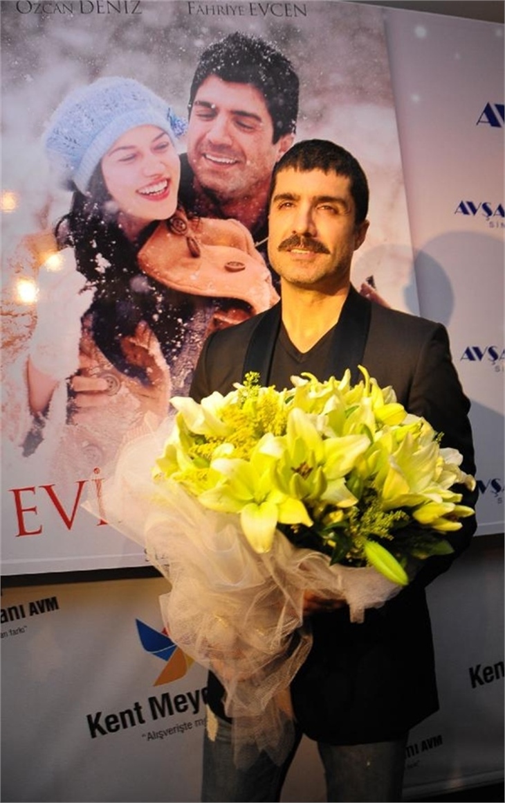 Evim Sensin, gişede Skyfall'u geçti