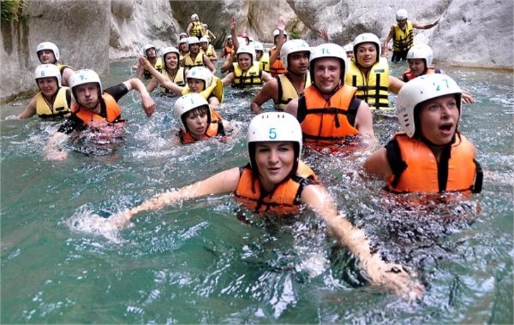 Kemer'de adrenalin kanyonu