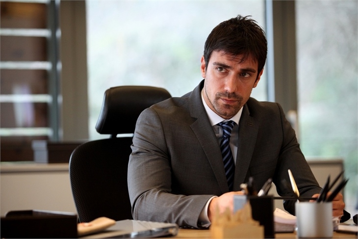 Bordo bereli İbrahim Çelikkol