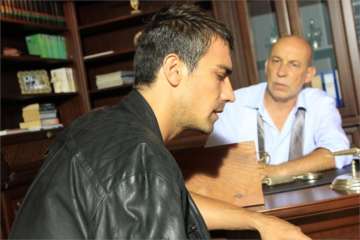 Bordo bereli İbrahim Çelikkol