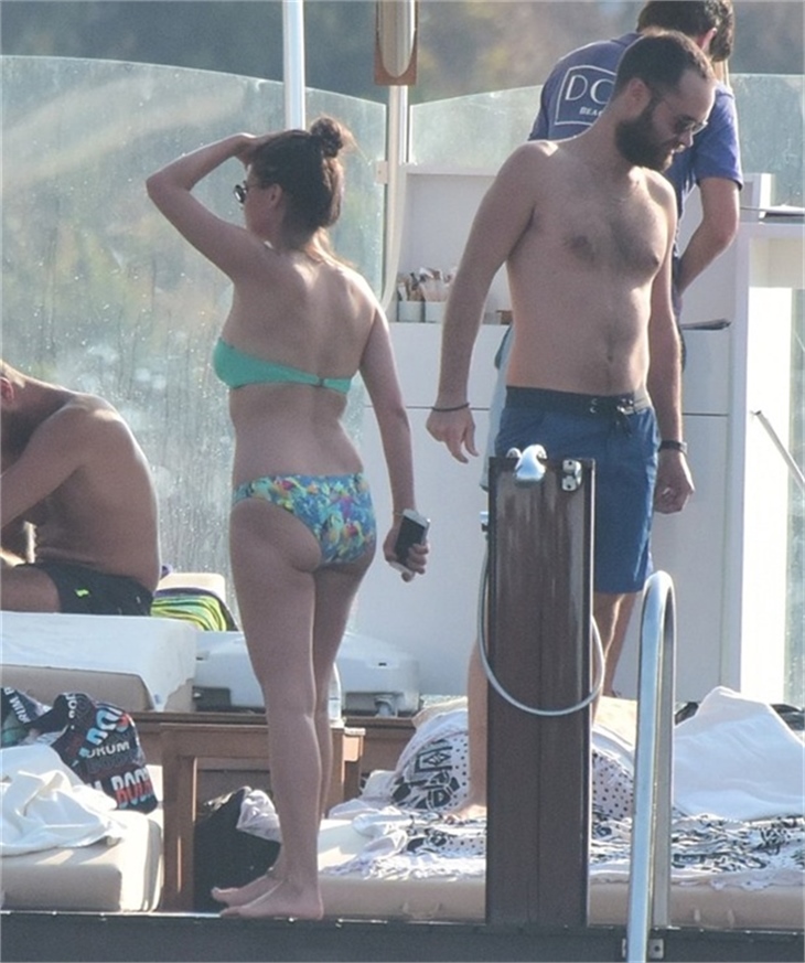 Hande Soral fena yakalandı!