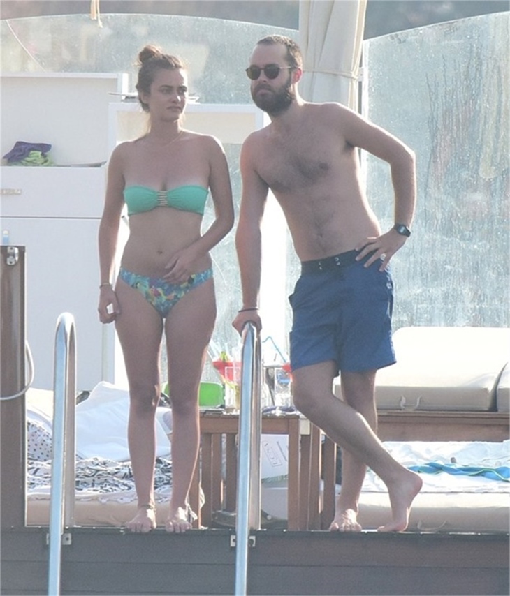 Hande Soral fena yakalandı!