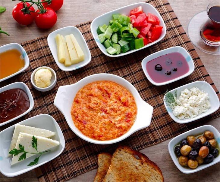 Kahvaltıya şık bir dokunuş