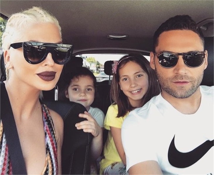 Jelena Karleusa Tosic'den olay paylaşımları