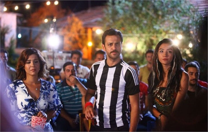 Erkan Kolçak Köstendil ile Cansu Tosun aşk yaşıyor