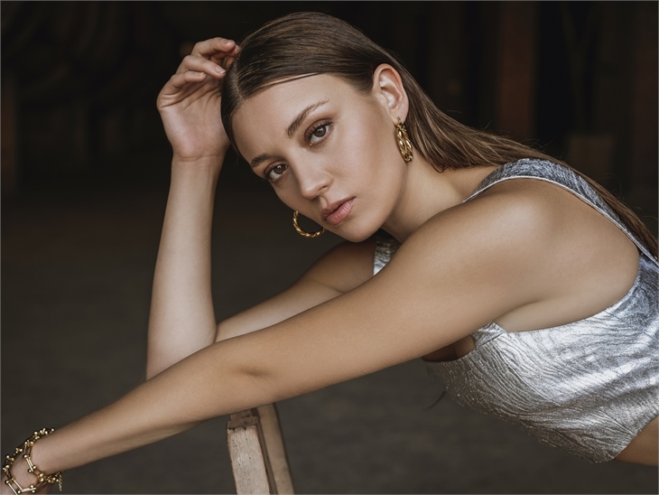 Gizem Karaca da o diziye dahil oldu!