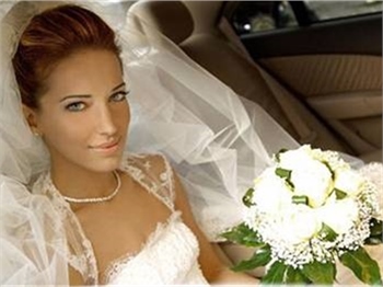 BURCU ESMERSOY NEDEN BOŞANDI?
