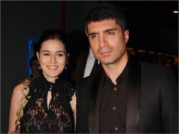 FAHRİYE EVCEN İLE ÖZCAN DENİZ YİNE BARIŞTI!