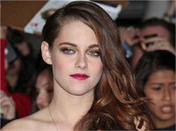 Transparan vampir Kristen Stewart...