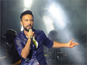 Tarkan eski aşkıyla görüşüyor!