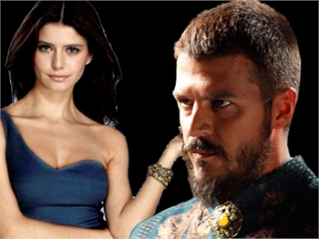 Beren Saat ile Mehmet Günsür aynı dizide mi rol alacak?
