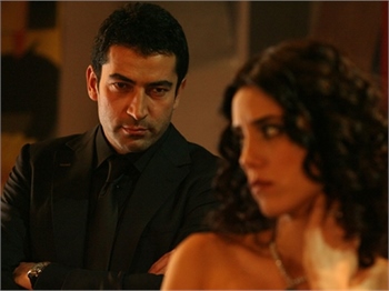 Avrupa'da Ezel sürprizi!