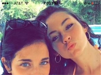 'En iyi arkadaşım' selfiesi!