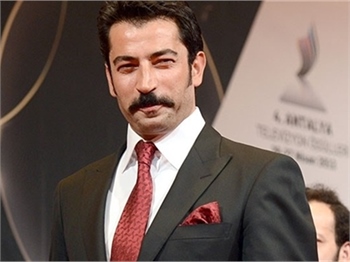 Kenan İmirzalıoğlu bu kez sert kayaya çarptı