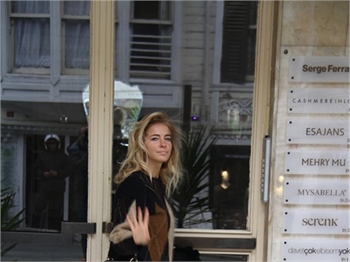 Burcu Esmersoy: Tersim cidden çok pistir