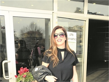 Bülent Ersoy ile Burcu Esmersoy nikah şahidi oldu