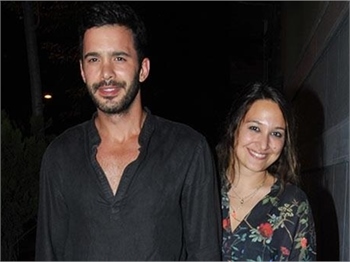 Barış Arduç ile Gupse Özay Amsterdam'da yakalandı