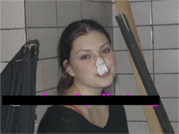 Aslı Enver, sosyal medyayı ikiye böldü!