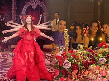 Merve Özbey'e rüya gibi kına gecesi!