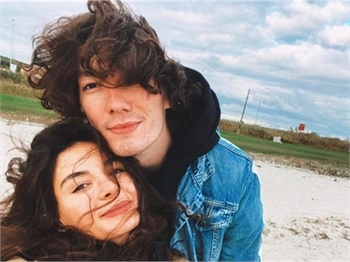 Hercai’nin yıldızı Ebru Şahin sevgilisi Cedi Osman’a olan aşkını böyle haykırdı!