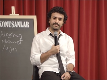 Hayranları çok üzülecek! Hasan Can Kaya, Konuşanlar'ı sildi!