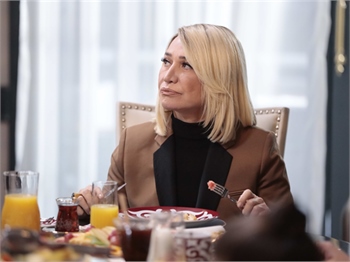 'Akrep'te iktidar savaşı!