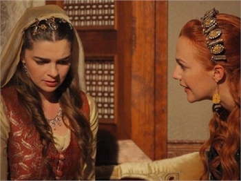 Pelin Karahan’dan çarpıcı Meryem Uzerli itirafı: Doğru bir tavır değildi