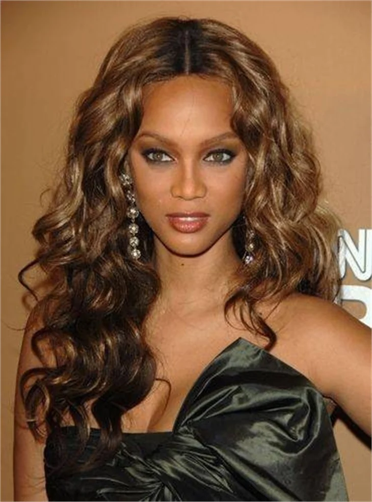 TYRA BANKS