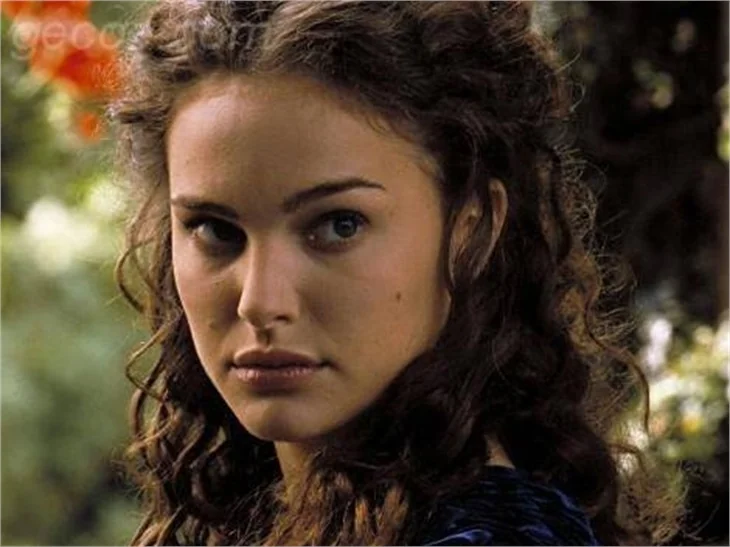 NATALIE PORTMAN