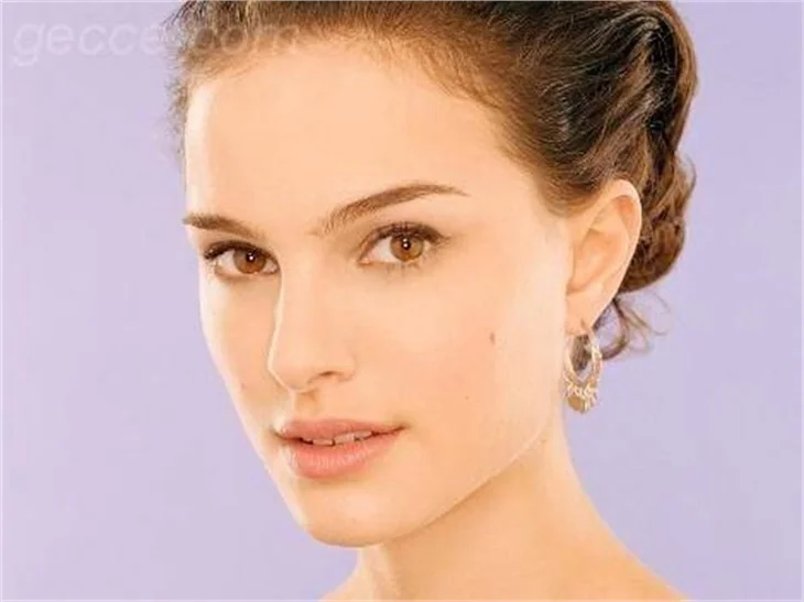 NATALIE PORTMAN