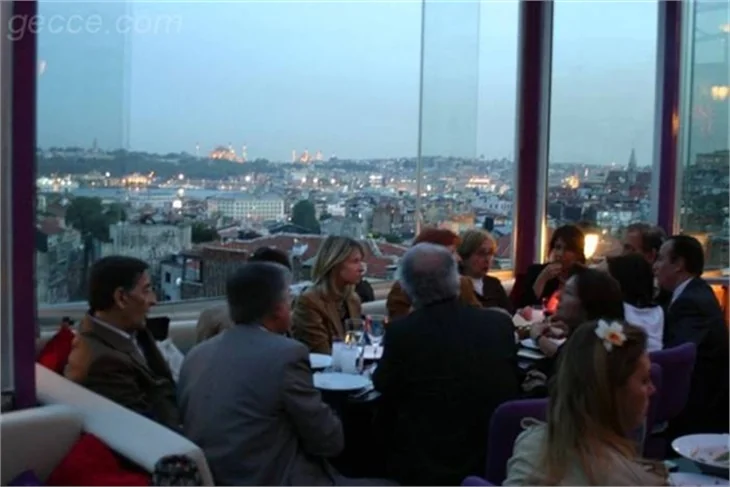 ARTİSTE TERASSE