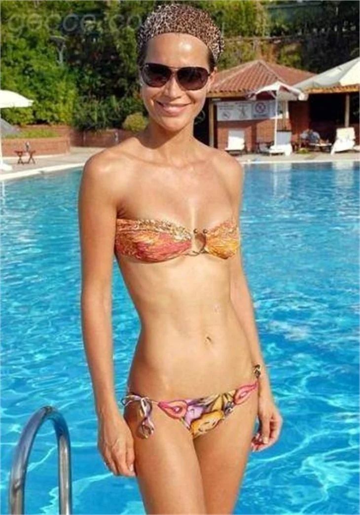 EBRU ŞALLI