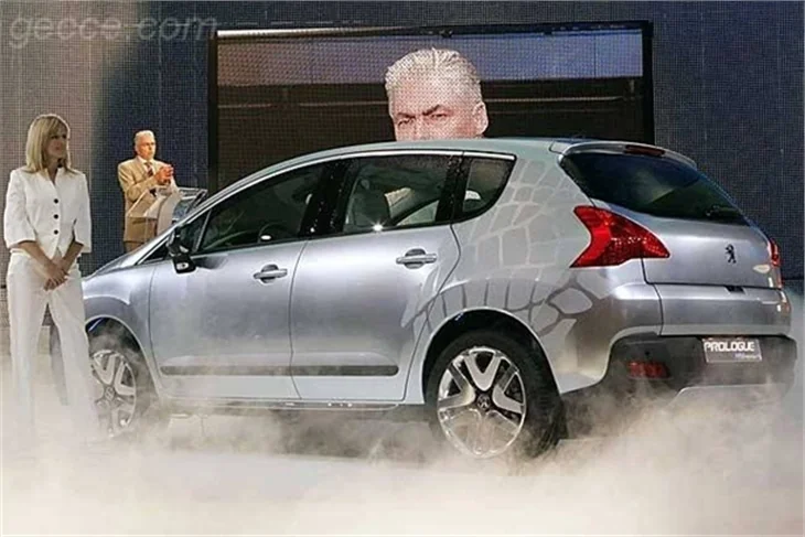 PARİS OTOMOBİL FUARI