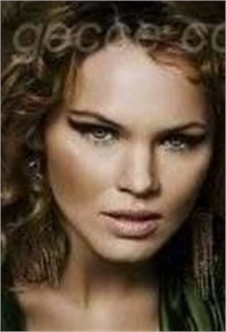 ALESSANDRA ALORES