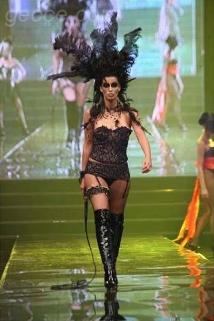 MISS FASHION