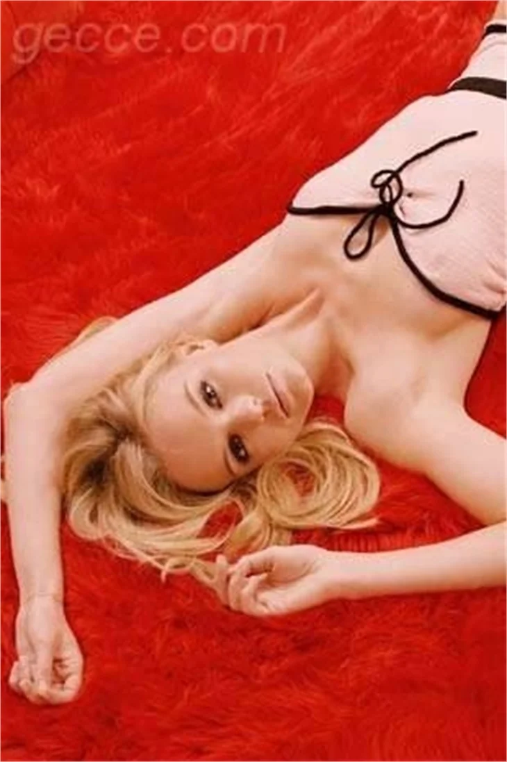 KATE BOSWORTH