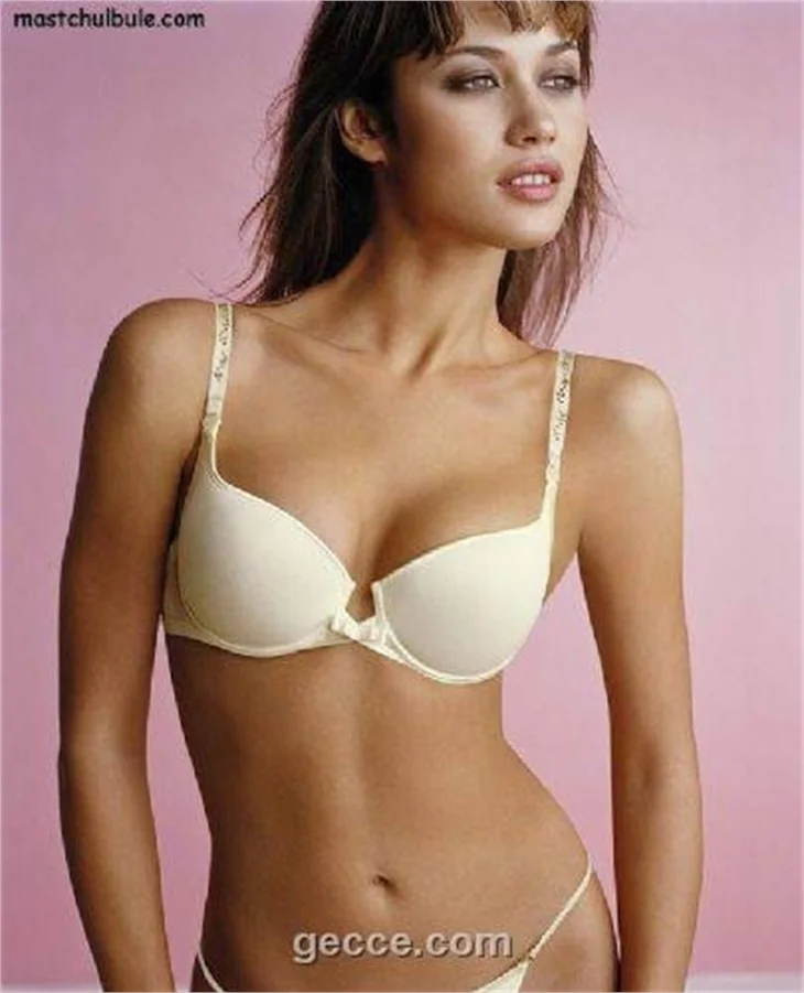 Olga Kurylenko