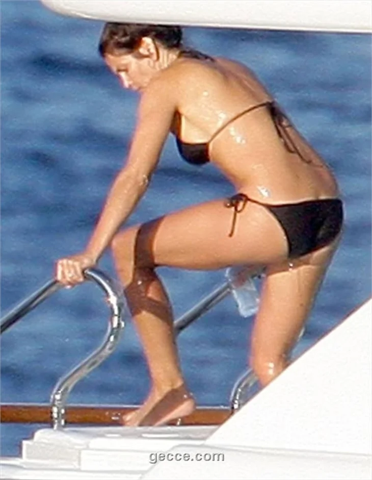 CINDY CRAWFORD