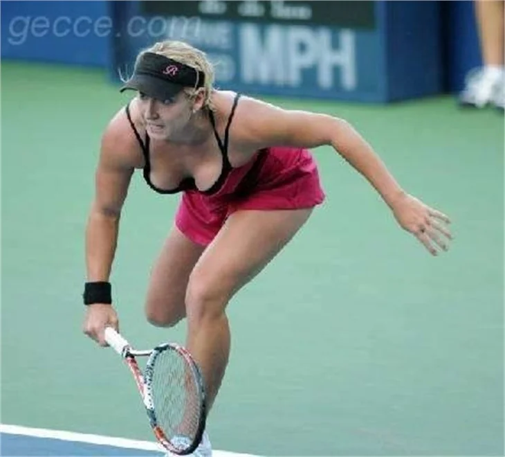 Tenis kortlarının güzelleri