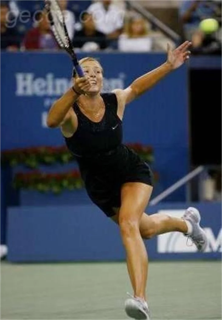 Tenis kortlarının güzelleri