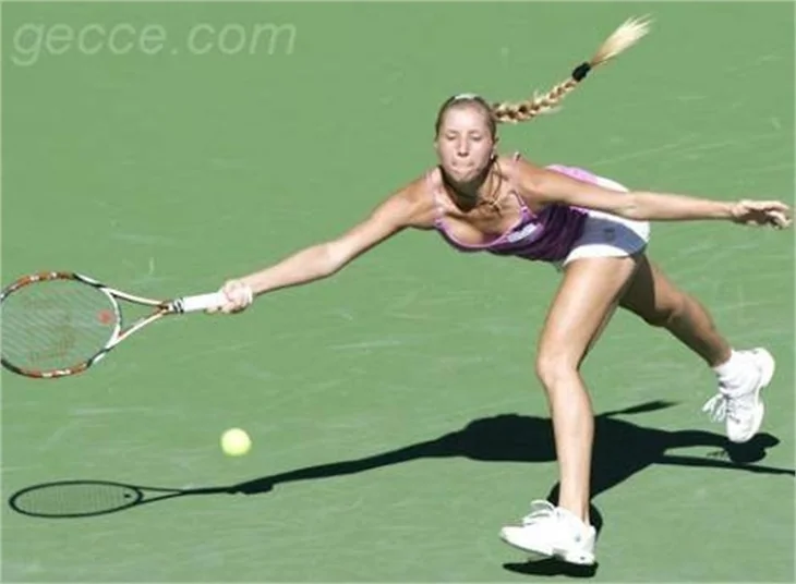 Tenis kortlarının güzelleri