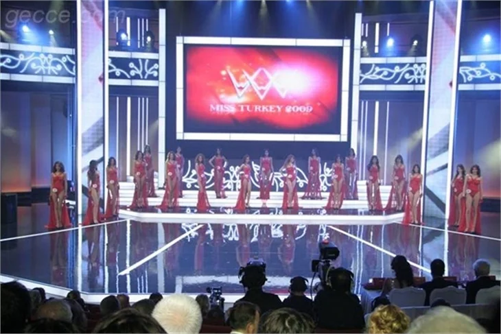 Miss Turkey 2009