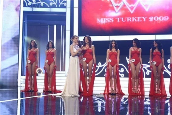 Miss Turkey 2009