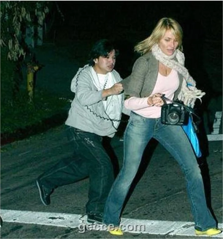Paparazzi döven ünlüler!