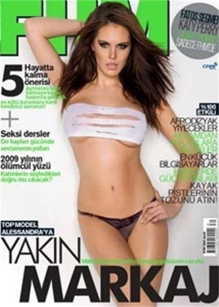 Alessandra Alores