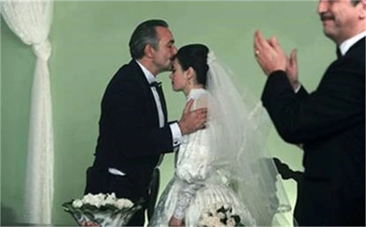 ÇİFTLİKTE NİKAH VAR