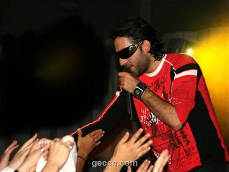 İSMAİL YK