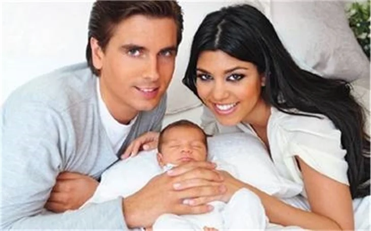 İŞTE KOURTNEY KARDASHİAN'IN BEBEĞİ!