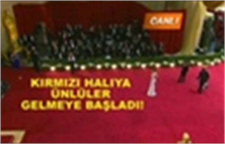 OSCAR'DA KIRMIZI HALI GEÇİDİ